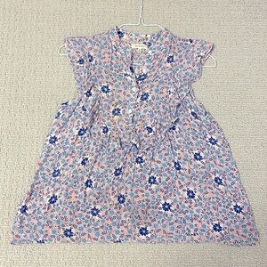 Max Studio brand Blue and Red Floral Top women’s XS or S very good condition